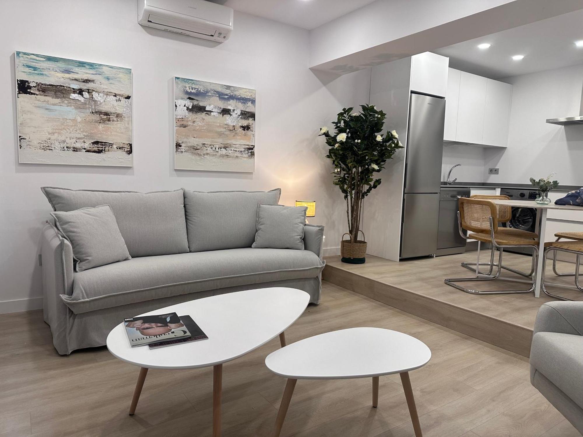 Apartamentos Paseo De La Estacion Саламанка Екстериор снимка
