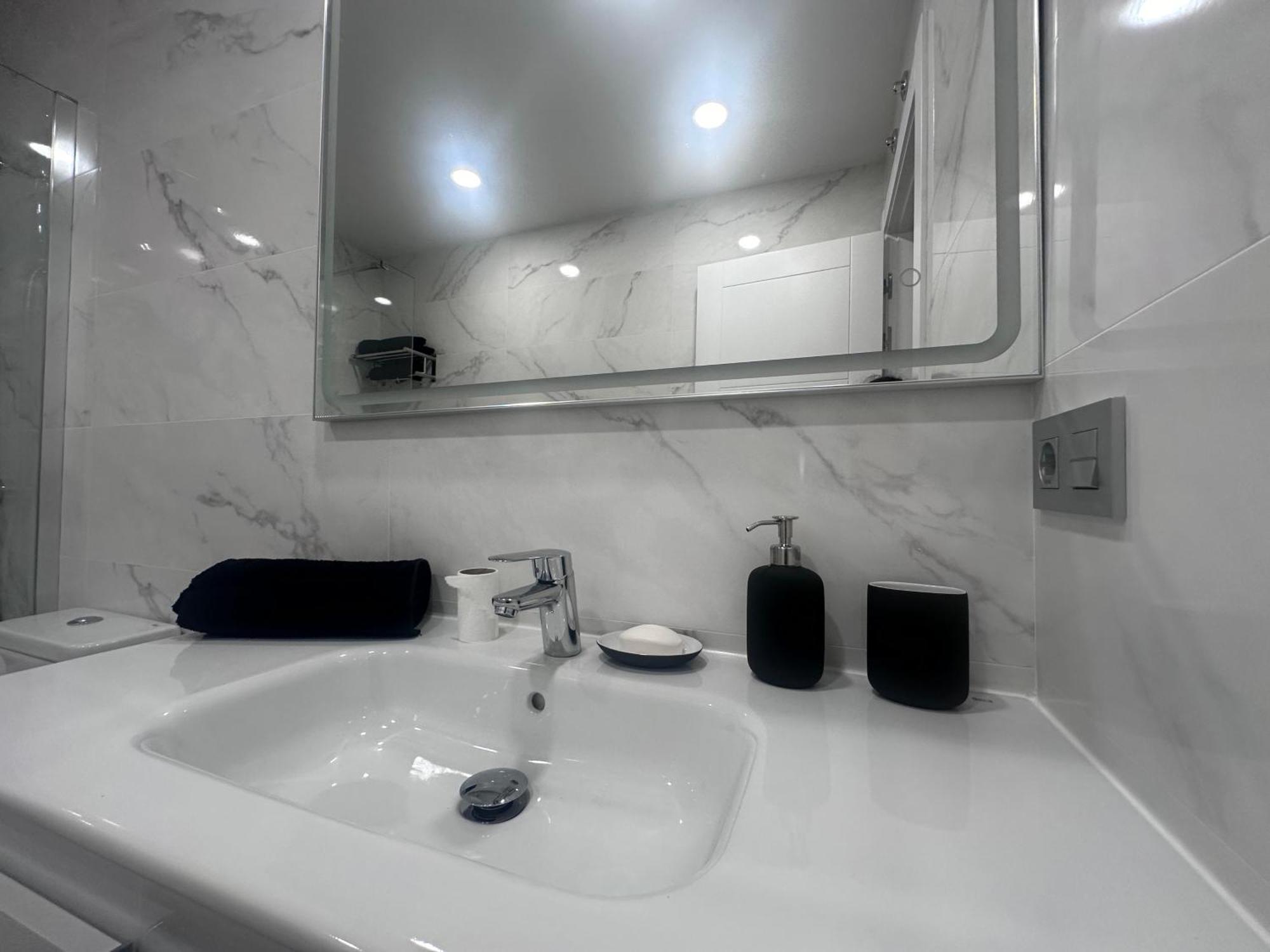 Apartamentos Paseo De La Estacion Саламанка Екстериор снимка