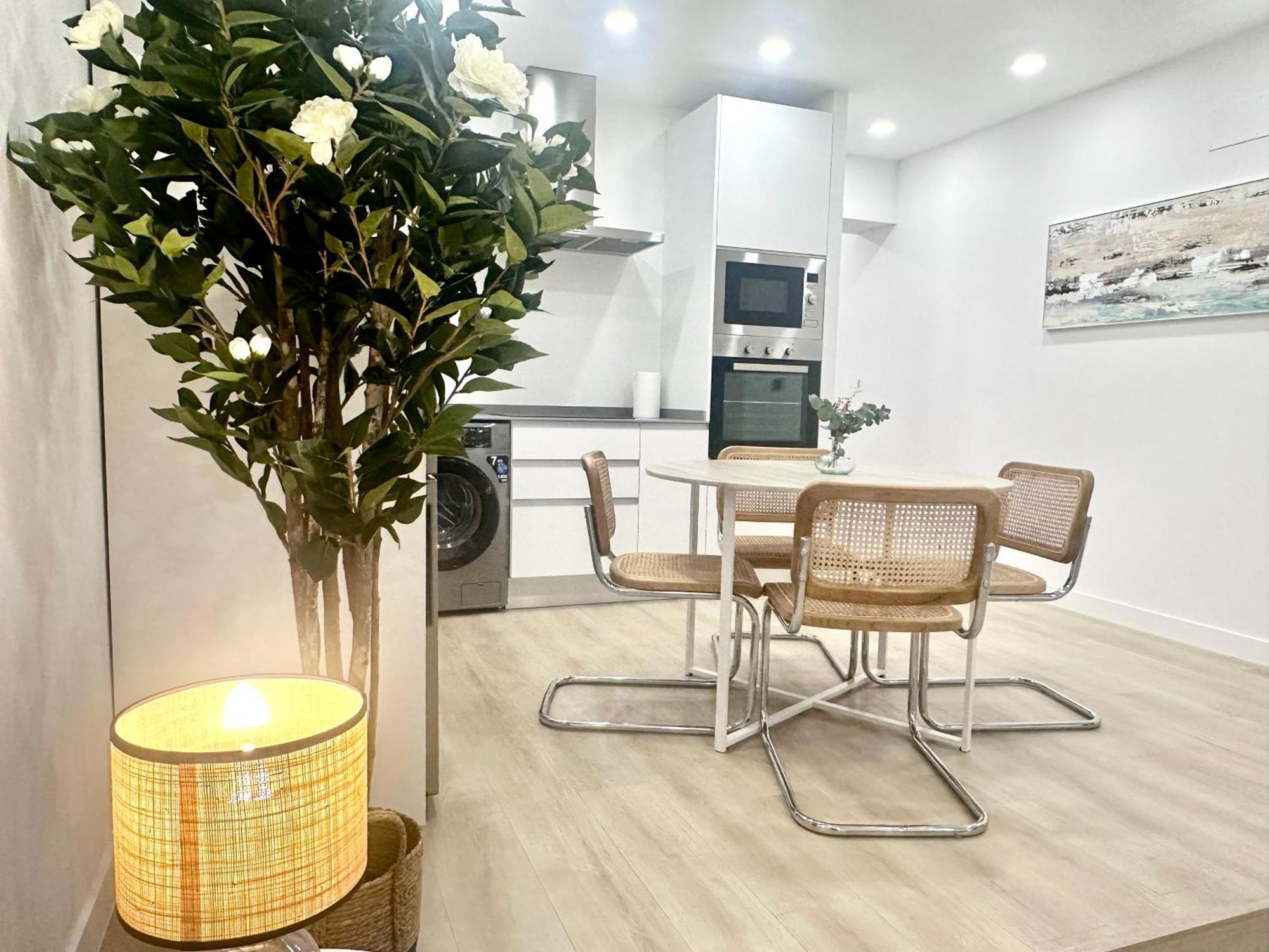 Apartamentos Paseo De La Estacion Саламанка Екстериор снимка