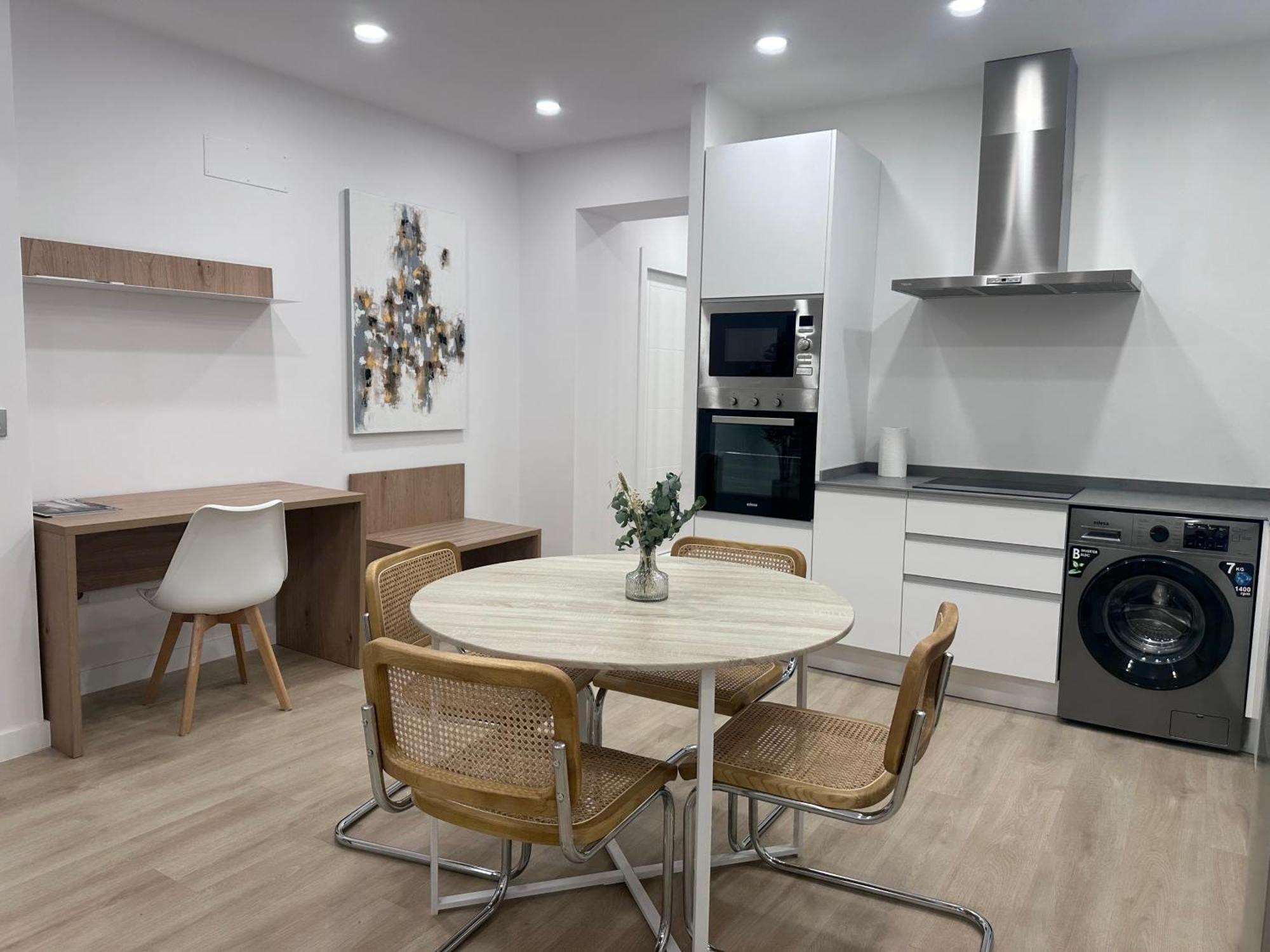 Apartamentos Paseo De La Estacion Саламанка Екстериор снимка