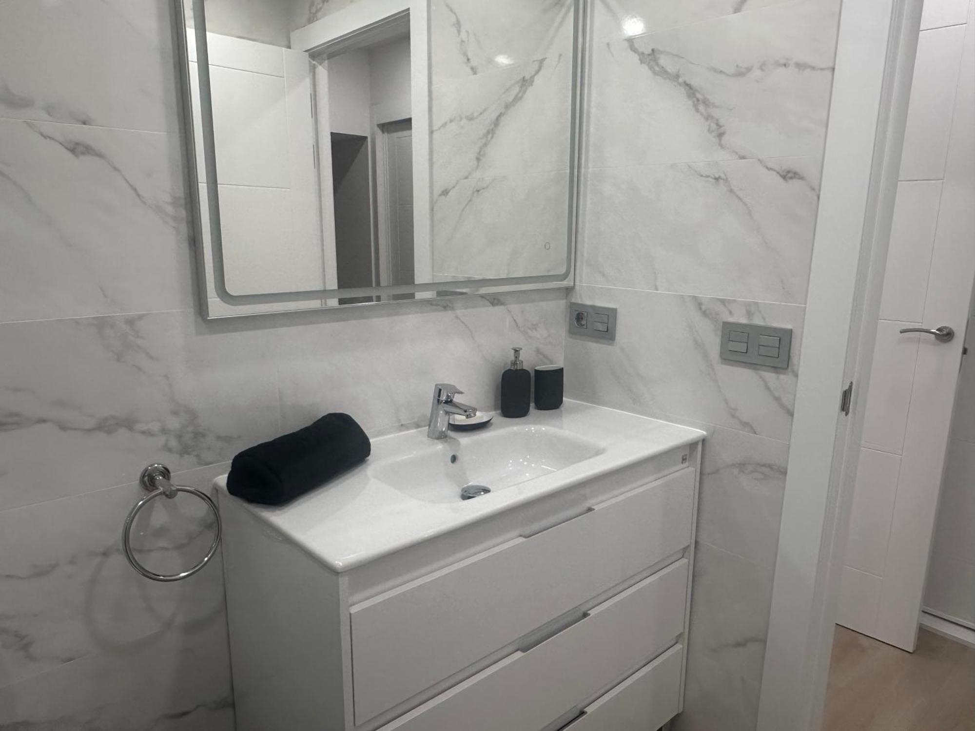 Apartamentos Paseo De La Estacion Саламанка Екстериор снимка